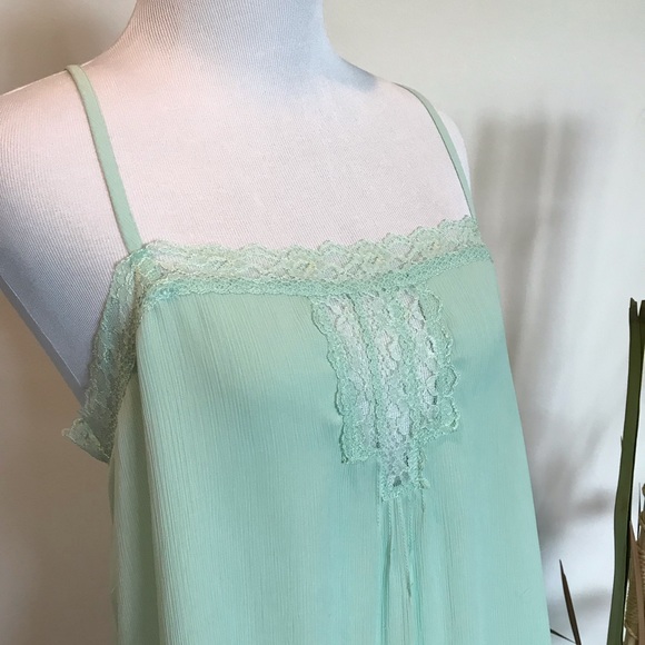 Victoria’s Secret Mint Victorian Lace Tunic Small - Picture 2 of 7